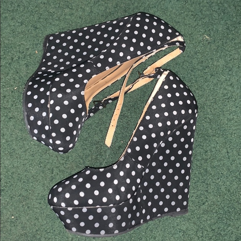 Brand new ever worn forever 21 wedges